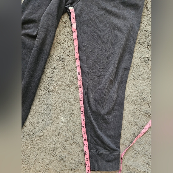 Under Armour joggers - Picture 3 of 3